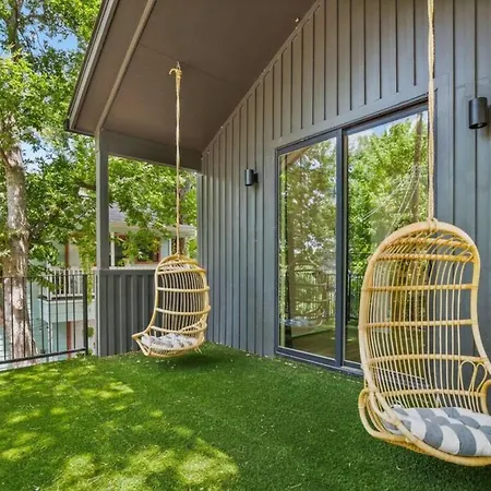 Brand New Luxurious Property And Huge Outdoor Space